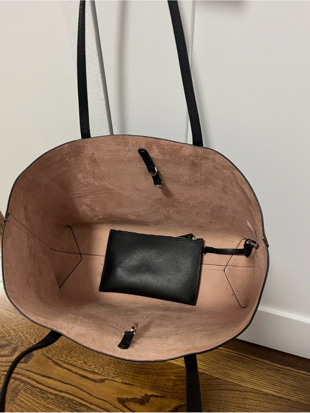 kate spade Molly Large Black Leather Tote with light pink interior - Picture 6 of 6
